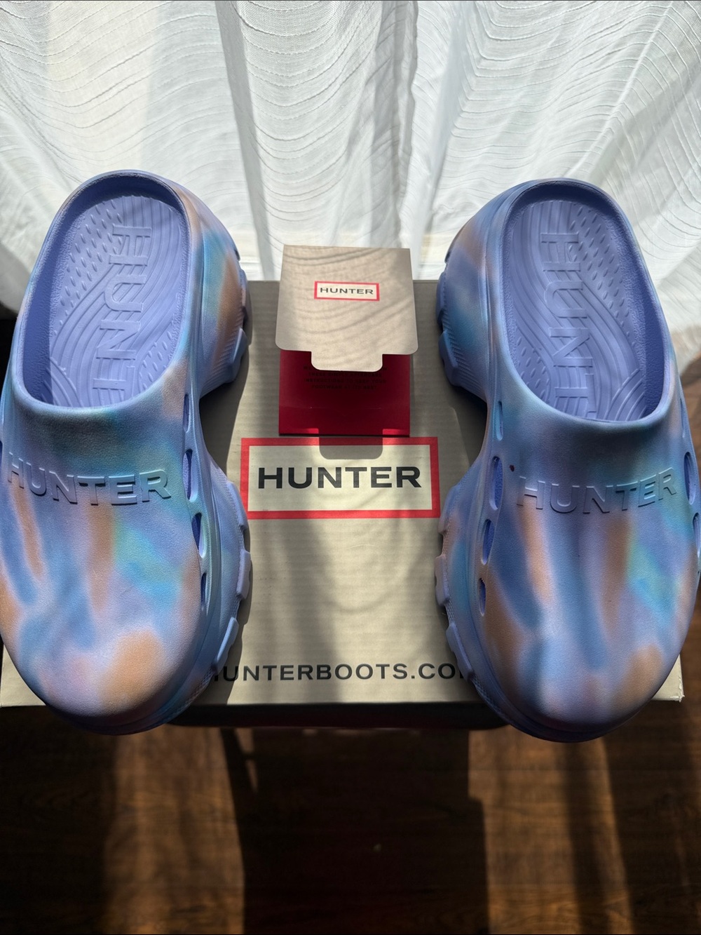 Hunter Tie-Dye Slip-On Clogs – Lavender, Blue, Peach